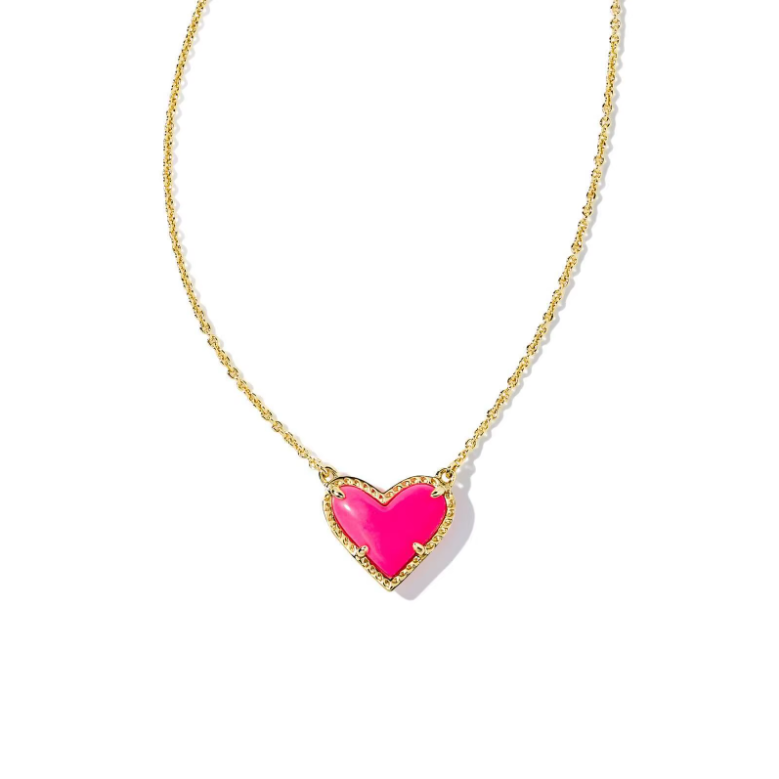 Amor Gold Heart Pendant Necklace