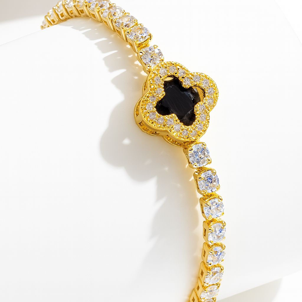 Gold Clover Bracelet