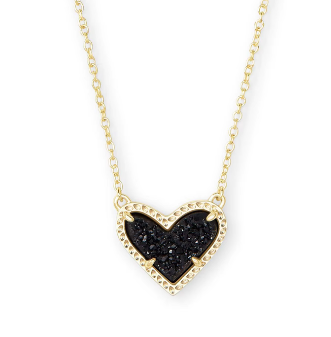 Amor Gold Heart Pendant Necklace
