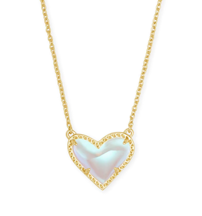 Amor Gold Heart Pendant Necklace